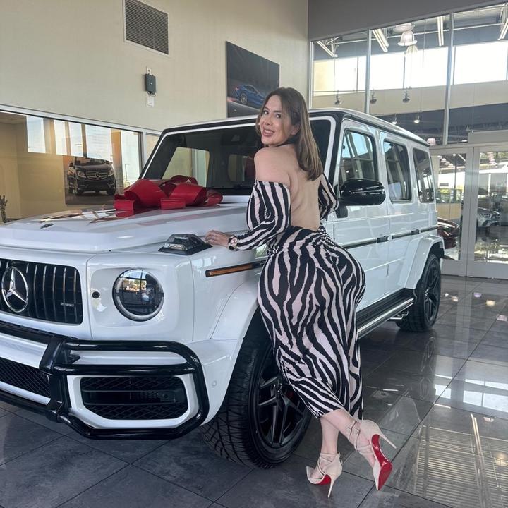 Follow my new account @onlychimo2 | Chimocurves (@chimocurves)