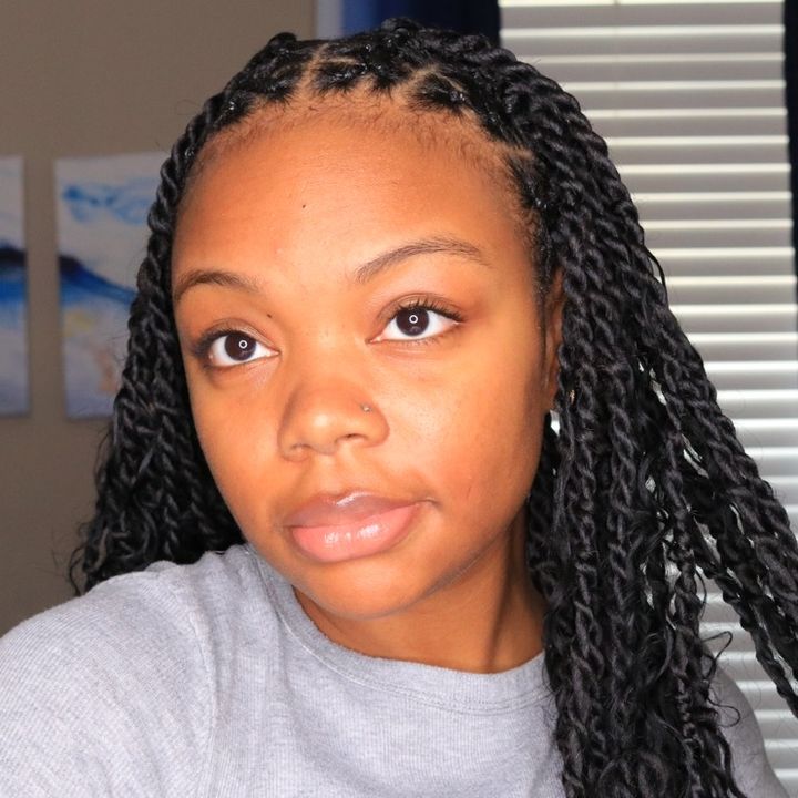 @adeshias