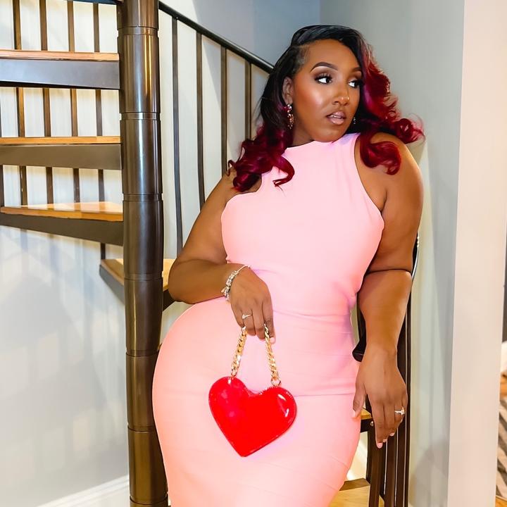 Influencer Nikole Marie and the rise of the curvy model – CTFashionMag
