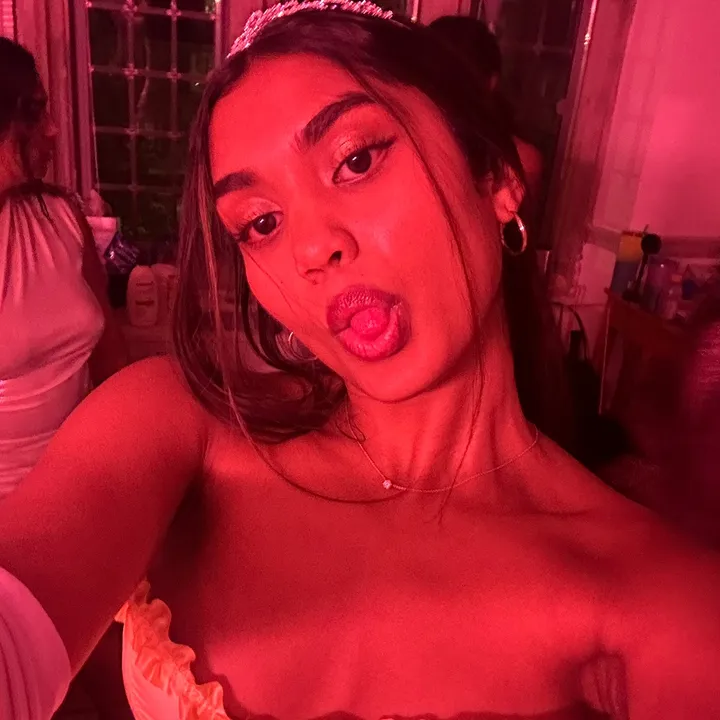 anika.z6