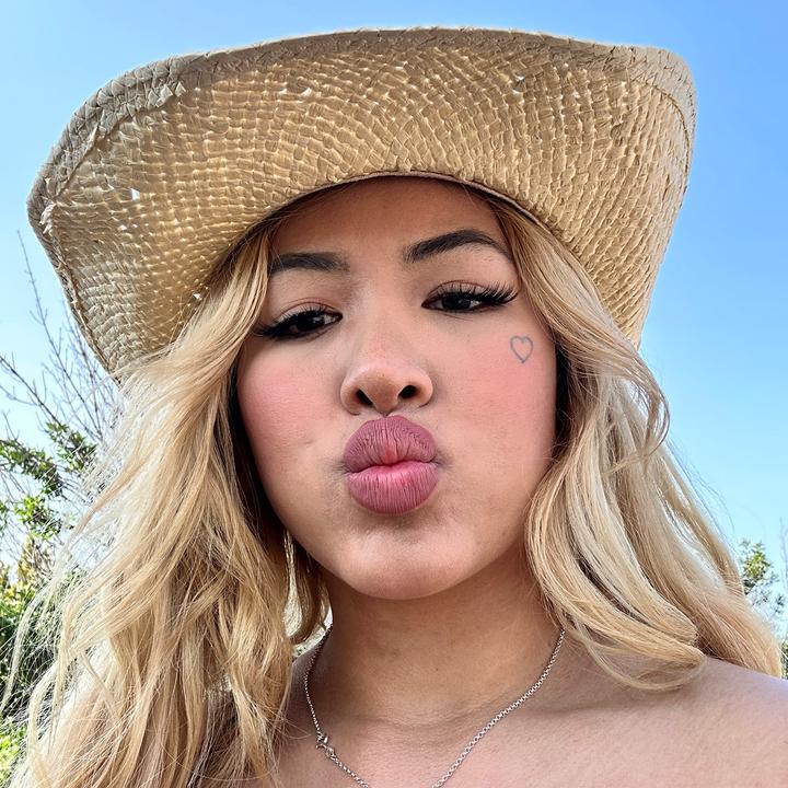 🦄 @peachynezz7x - Nicky - TikTok