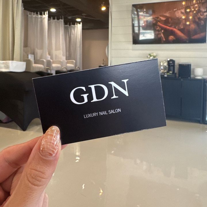 @gimmedemnails