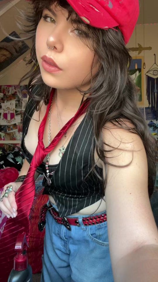TikTok video thumbnail by macispanickingatthedisco