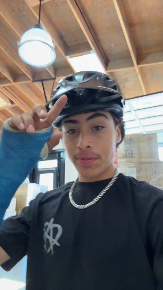 TikTok video thumbnail by hectorbuendiaa