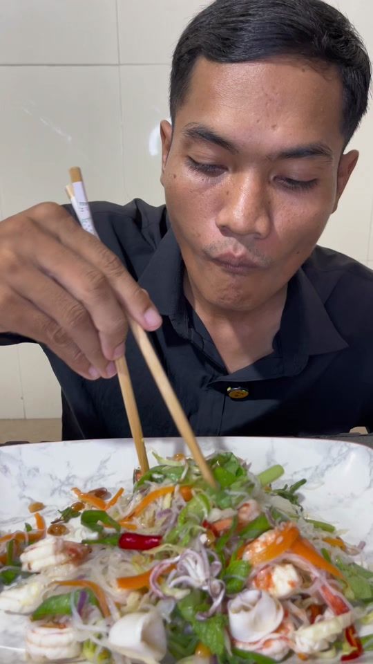 TikTok video thumbnail by mrphearomkh1